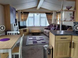The Chase - Holiday Accommodation 17440 - Lincolnshire - 1186319 - thumbnail photo 2