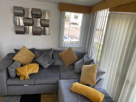 Millers Cottage Caravan Park - Holiday Accommodation 17441 - North Wales - 1186320 - thumbnail photo 11