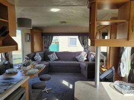 Golden Anchor Holiday Park - Holiday Accommodation 17449 - Lincolnshire - 1186324 - thumbnail photo 11