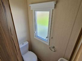 Hafan y Mor Haven - Holiday Accommodation 17472 - North Wales - 1186334 - thumbnail photo 8
