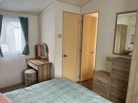 Primrose Valley Holiday Park - Holiday Accommodation 17479 - North Yorkshire (incl. Whitby) - 1186335 - thumbnail photo 9