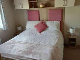 Elie Holiday Park - Holiday Accommodation 17484 - Scottish Lowlands - 1186336 - thumbnail photo 7