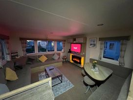 Primrose Valley Holiday Park - Holiday Accommodation 17500 - North Yorkshire (incl. Whitby) - 1186340 - thumbnail photo 2