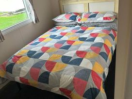 Primrose Valley Holiday Park - Holiday Accommodation 17500 - North Yorkshire (incl. Whitby) - 1186340 - thumbnail photo 7