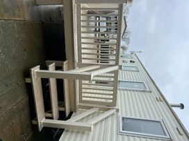 Primrose Valley Holiday Park - Holiday Accommodation 17500 - North Yorkshire (incl. Whitby) - 1186340 - thumbnail photo 18