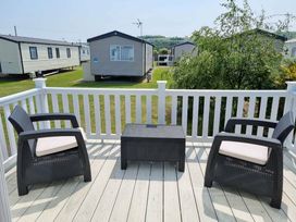 Presthaven Beach Resort - Holiday Accommodation 17503 - North Wales - 1186341 - thumbnail photo 9