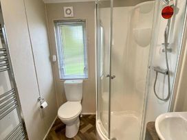 Golden Palm Resort - Holiday Accommodation 17520 - Lincolnshire - 1186348 - thumbnail photo 7