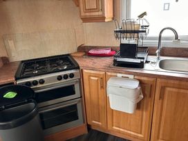 Marton Mere Holiday Village - Holiday Accommodation 17521 - Lake District - 1186349 - thumbnail photo 8