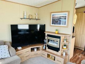 Patrington Haven Leisure Park - Holiday Accommodation 17562 - North Yorkshire (incl. Whitby) - 1186359 - thumbnail photo 3