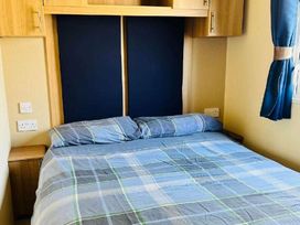 Patrington Haven Leisure Park - Holiday Accommodation 17562 - North Yorkshire (incl. Whitby) - 1186359 - thumbnail photo 5