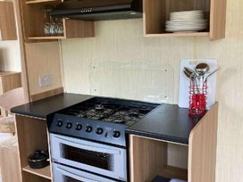 Thornwick Bay Holiday Village - Holiday Accommodation 17576 - North Yorkshire (incl. Whitby) - 1186362 - thumbnail photo 11