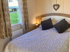Thornwick Bay Holiday Village - Holiday Accommodation 17576 - North Yorkshire (incl. Whitby) - 1186362 - thumbnail photo 15