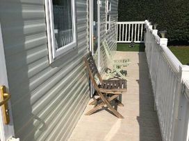 Towervans Holiday Park - Holiday Accommodation 17604 - Lincolnshire - 1186367 - thumbnail photo 12
