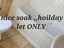 Cayton Bay Caravan Park - Holiday Accommodation 17608 - North Yorkshire (incl. Whitby) - 1186369 - thumbnail photo 12