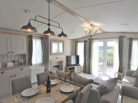 Perran Sands - Holiday Accommodation 17626 - Cornwall - 1186375 - thumbnail photo 5
