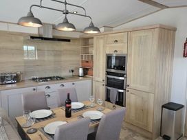 Perran Sands - Holiday Accommodation 17626 - Cornwall - 1186375 - thumbnail photo 7