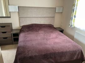 Rockley Park - Holiday Accommodation 1763 - Dorset - 1186376 - thumbnail photo 6