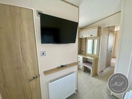 Waterside Leisure Park - Holiday Accommodation 17631 - Lincolnshire - 1186377 - thumbnail photo 6