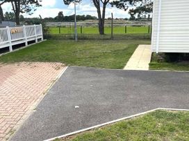 Seashore Holiday Park - Holiday Accommodation 17669 - Norfolk - 1186389 - thumbnail photo 2