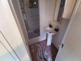 Clarach Bay Holiday Village - Holiday Accommodation 17675 - Mid Wales - 1186390 - thumbnail photo 6