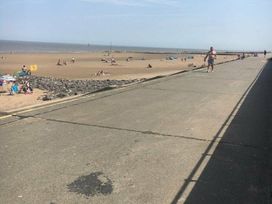 Lido Beach Holiday Park - Holiday Accommodation 17677 - North Wales - 1186391 - thumbnail photo 9