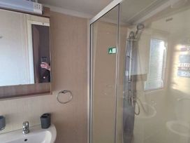 Hafan y Mor Haven - Holiday Accommodation 17704 - North Wales - 1186399 - thumbnail photo 11