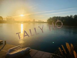 Tattershall Lakes Country Park - Holiday Accommodation 17714 - Lincolnshire - 1186402 - thumbnail photo 6