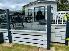 Tattershall Lakes Country Park - Holiday Accommodation 17714 - Lincolnshire - 1186402 - thumbnail photo 9