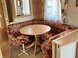 Marsh Farm Holiday Park - Holiday Accommodation 17735 - Norfolk - 1186408 - thumbnail photo 3