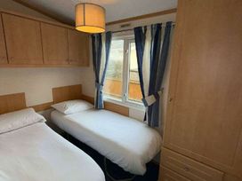 Marsh Farm Holiday Park - Holiday Accommodation 17736 - Norfolk - 1186409 - thumbnail photo 6