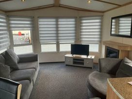 Marsh Farm Holiday Park - Holiday Accommodation 17738 - Norfolk - 1186411 - thumbnail photo 1