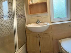 Marsh Farm Holiday Park - Holiday Accommodation 17742 - Norfolk - 1186413 - thumbnail photo 6