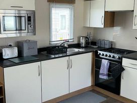Thornwick Bay Holiday Village - Holiday Accommodation 17747 - North Yorkshire (incl. Whitby) - 1186416 - thumbnail photo 5