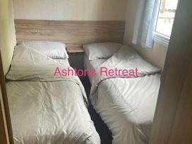 Wild Duck Holiday Park - Holiday Accommodation 17750 - Norfolk - 1186417 - thumbnail photo 4