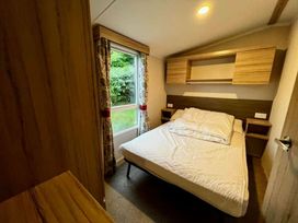 Lydstep Beach - Holiday Accommodation 17757 - South Wales - 1186419 - thumbnail photo 6
