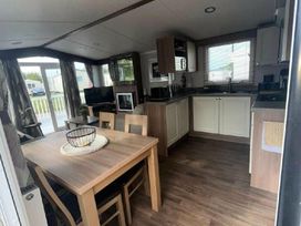 Primrose Valley Holiday Park - Holiday Accommodation 17769 - North Yorkshire (incl. Whitby) - 1186423 - thumbnail photo 8