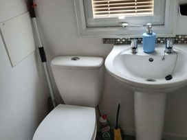 The Grange, Ingoldmells - Holiday Accommodation 17777 - Lincolnshire - 1186425 - thumbnail photo 14