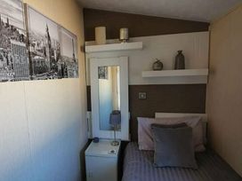 Swanage Bay View - Holiday Accommodation 17780 - Dorset - 1186426 - thumbnail photo 13