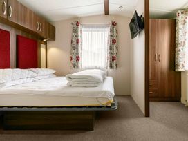 Hoburne Blue Anchor - Holiday Accommodation 17783 - Devon - 1186427 - thumbnail photo 12