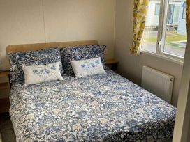 Golden Palm Resort - Holiday Accommodation 17788 - Lincolnshire - 1186429 - thumbnail photo 6
