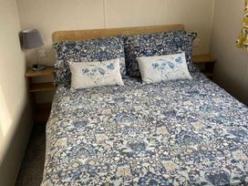 Golden Palm Resort - Holiday Accommodation 17788 - Lincolnshire - 1186429 - thumbnail photo 7