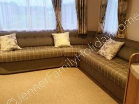 Tattershall Lakes Country Park - Holiday Accommodation 17800 - Lincolnshire - 1186431 - thumbnail photo 3