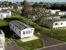 Tattershall Lakes Country Park - Holiday Accommodation 17800 - Lincolnshire - 1186431 - thumbnail photo 6