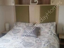 Tattershall Lakes Country Park - Holiday Accommodation 17800 - Lincolnshire - 1186431 - thumbnail photo 8