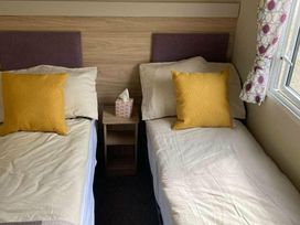 Flamingo Land Holiday Park - Holiday Accommodation 17804 - North Yorkshire (incl. Whitby) - 1186433 - thumbnail photo 12