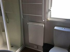 Green Farm Caravan Park - Holiday Accommodation 17809 - Norfolk - 1186435 - thumbnail photo 11