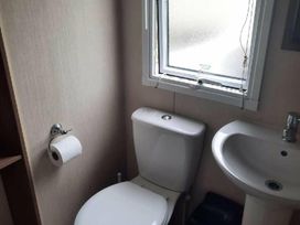 Newquay Holiday Park - Holiday Accommodation 17810 - Cornwall - 1186436 - thumbnail photo 7