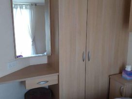 Hopton Holiday Village - Holiday Accommodation 17811 - Suffolk & Essex - 1186437 - thumbnail photo 13