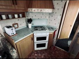 The Gap Caravan Park - Holiday Accommodation 17827 - Norfolk - 1186440 - thumbnail photo 7