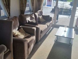 Doniford Bay - Holiday Accommodation 17836 - Devon - 1186443 - thumbnail photo 7